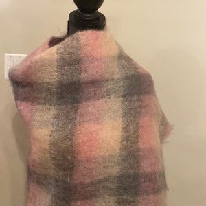 Vintage Hudson’s bay mohair wrap  Scarf